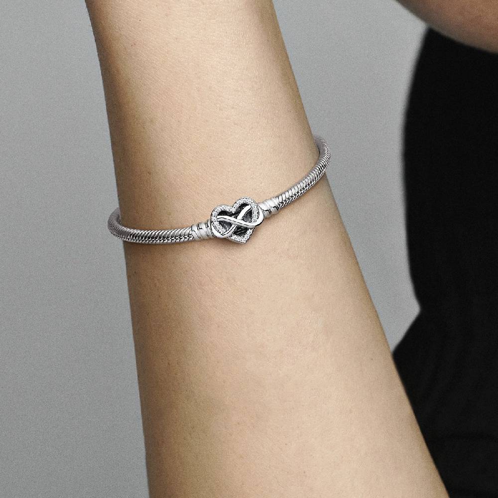 Pandora Armband Moments Versandkostenfrei