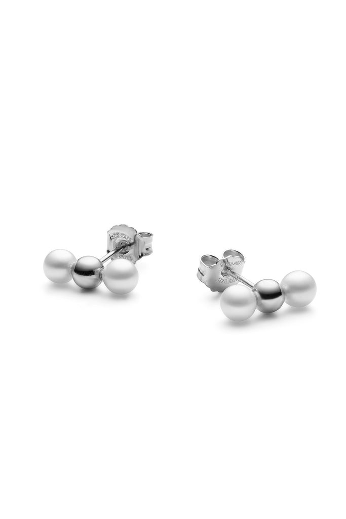 JUKSEREI POETRY EAR STUDS Hotsell