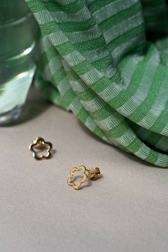 JUKSEREI FLOW EAR STUDS Rabatt