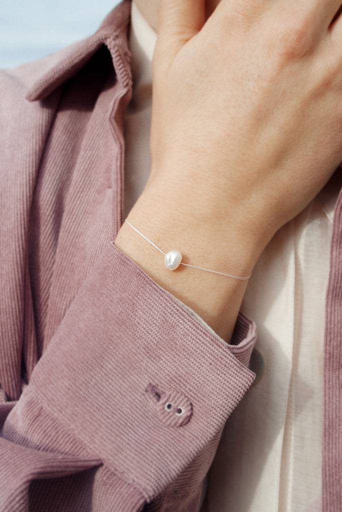 JUKSEREI GOOD LUCK BRACELET PEARL Valentinstagsangebot