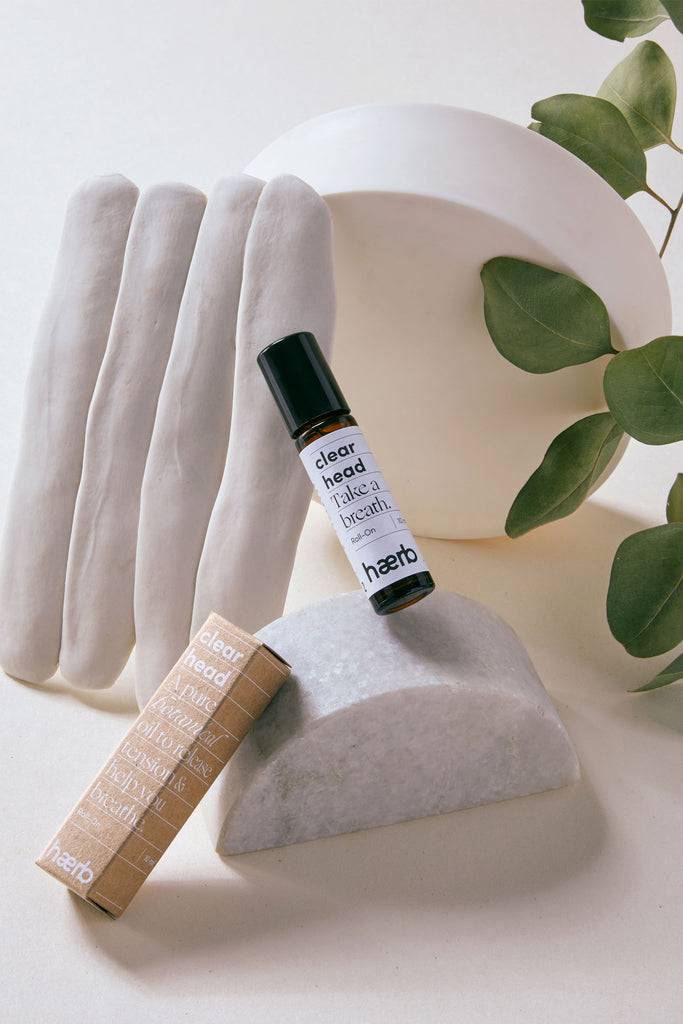 JUKSEREI HÆRB · ORGANIC SCENT ROLL-ON Begrenzte Freigabe