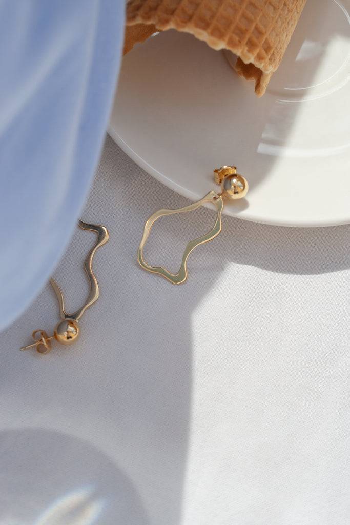 JUKSEREI MOULES EARRINGS Sonderangebot