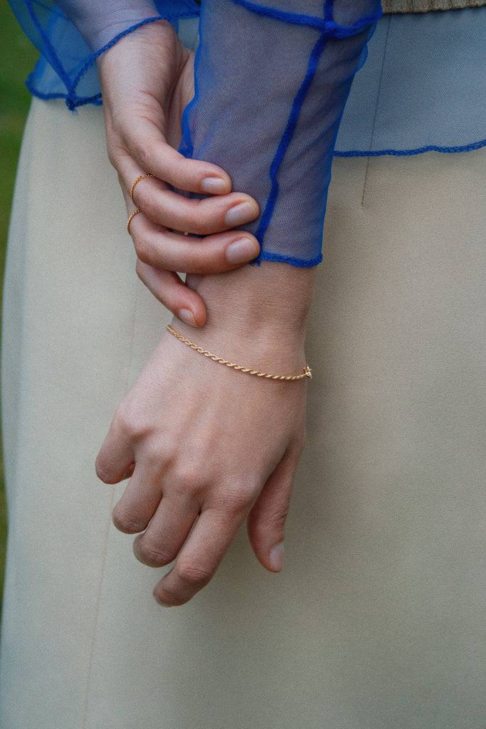 JUKSEREI ROPETTE BRACELET Rabatt