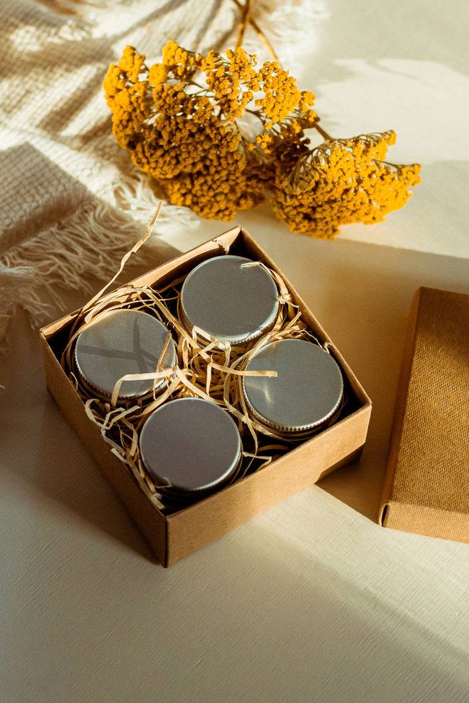 JUKSEREI LIMA · PETITE SCENTED CANDLE BOX Super Sparpreis