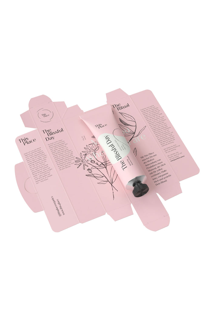 JUKSEREI THIS PLACE · NATURAL MUSCLE CREAM Black Friday
