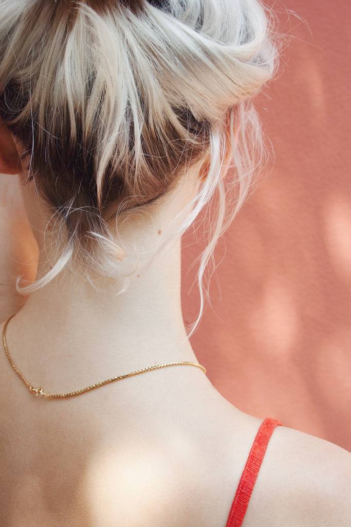 JUKSEREI BOX NECKLACE Discount Store für neue Produkte
