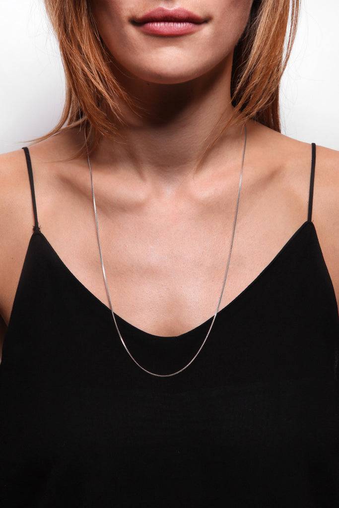 JUKSEREI SMOOTH NECKLACE Weihnachtsangebot