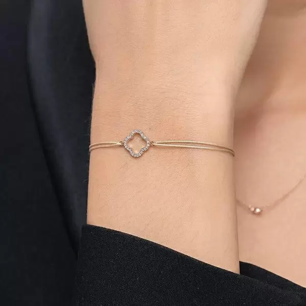 Leaf Jewelry Glückarmband Kleeblatt mit Diamanten, 18 K Rosegold, Beige Kostenlose Rückgabe