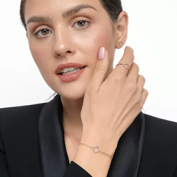 Leaf Jewelry Glückarmband Kleeblatt mit Diamanten, 18 K Rosegold, Beige Kostenlose Rückgabe