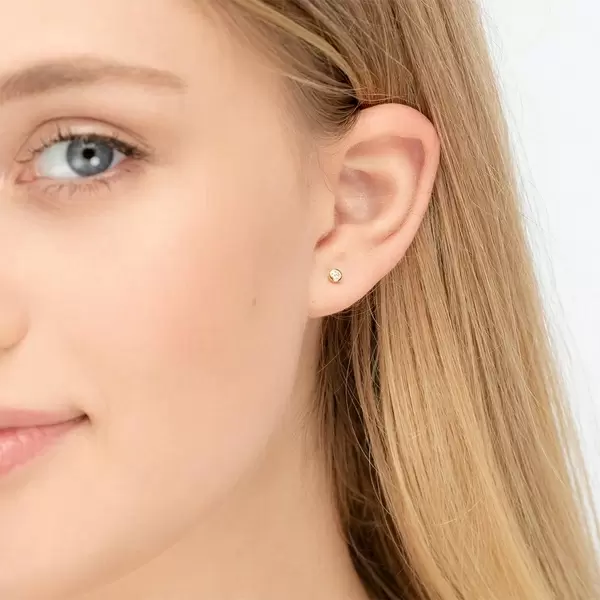 Leaf Jewelry Ohrstecker "my first diamond", 18 K Gelbgold Fabrikladen