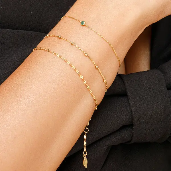 Leaf Jewelry Armkette Smaragd, 14K Weißgold Speichern exportieren