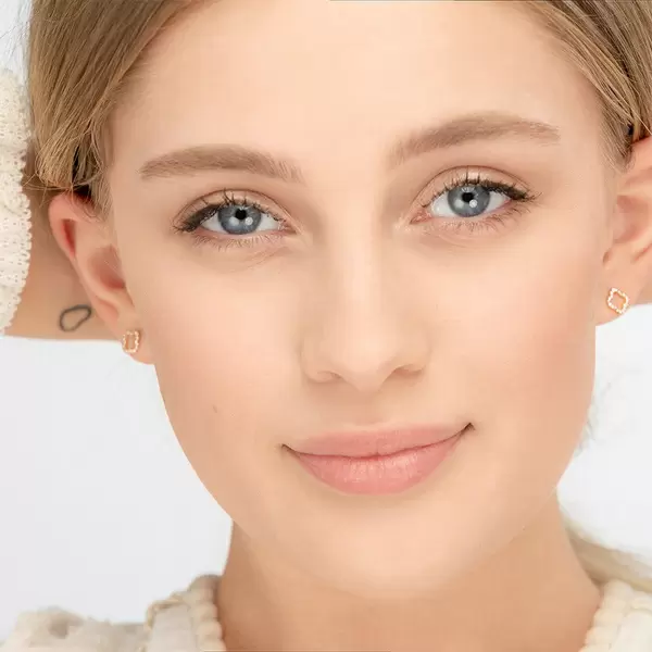 Leaf Jewelry Ohrstecker Clover mit Diamanten, 18 K Gelbgold im Angebot