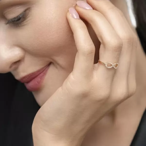 Leaf Jewelry Infinityring mit Diamanten, 18 K Gelbgold Zeitlich begrenztes Angebot