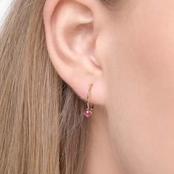 Leaf Jewelry Ohrringe Cabochon, Rubin, 14 K Gelbgold Kauf eins, bekomm eins gratis