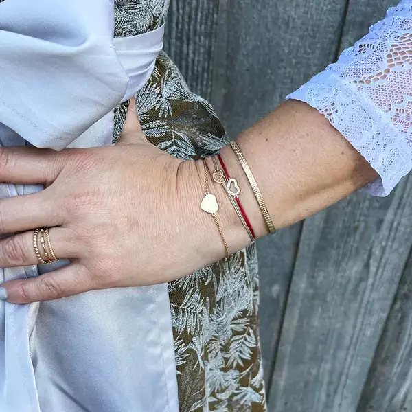 Leaf Jewelry Glücksarmbändchen Herz Zirkonia, Gelbgold vergoldet, Grau JETZT KAUFEN