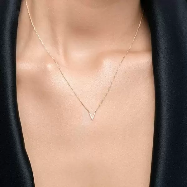 Leaf Jewelry Halskette Letter "V", 14 K Weißgold mit Diamanten Weihnachtsangebot