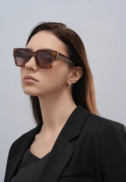 Leslii Sonnenbrille Retro Look Damen Sunglasses Designerbrille in Braun Outlet