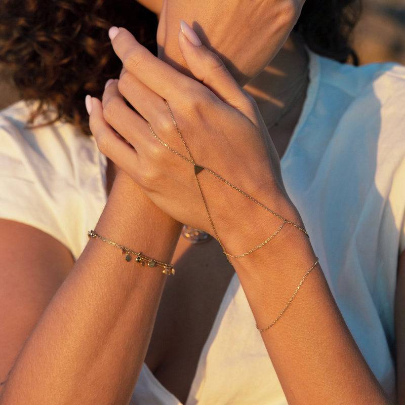 Mosuo Jewellery Dreieck Finger Armband Online