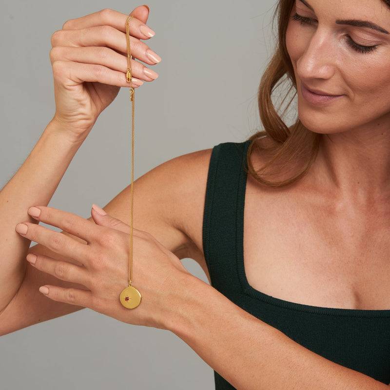 Mosuo Jewellery Geburtsstein Halskette Januar - Vermeil & Granat Rabatt