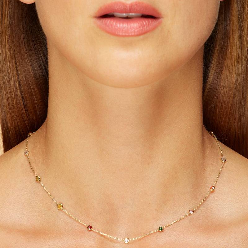 Mosuo Jewellery Regenbogen Halskette mit Steinen Black Friday Preise