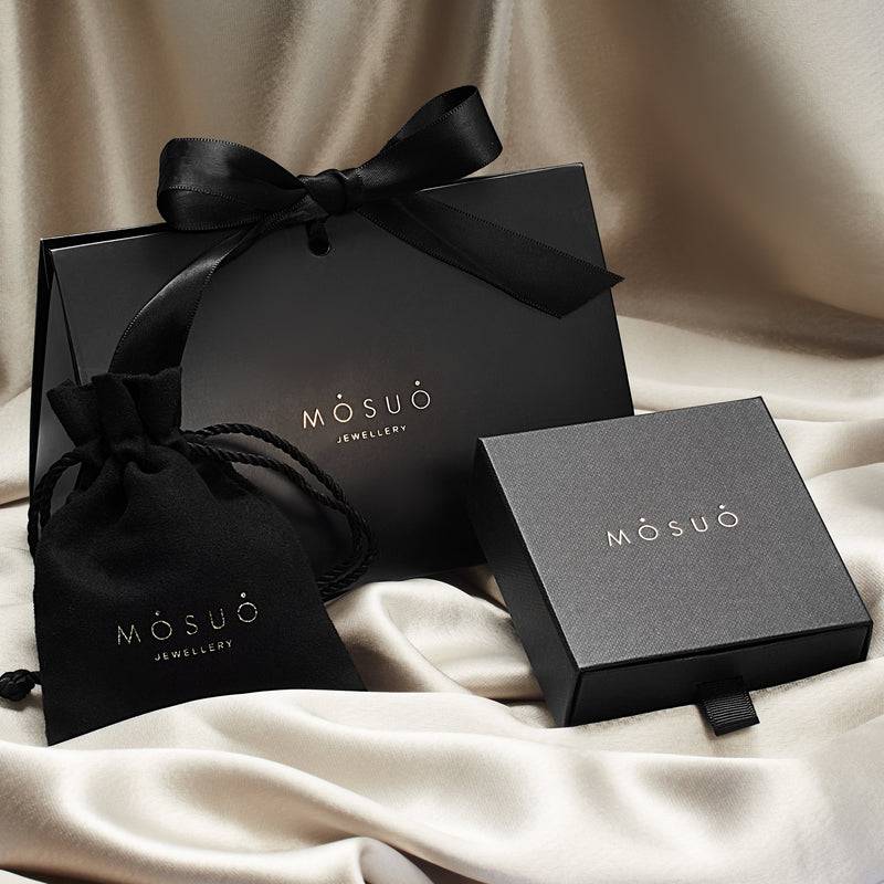 Mosuo Jewellery Diamant Buchstaben Halskette “F” - Vermeil Schlussverkauf