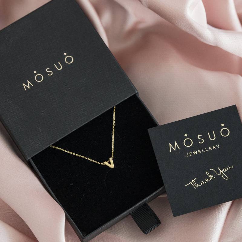 Mosuo Jewellery Diamant Buchstaben Halskette “V”- Vermeil Online Shopping
