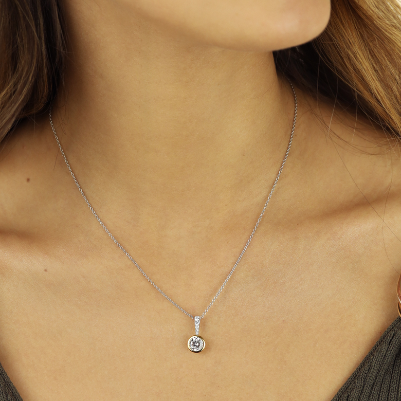 Nana Kay Classic Solitaire Halskette Charming Kostenlose Rückgabe