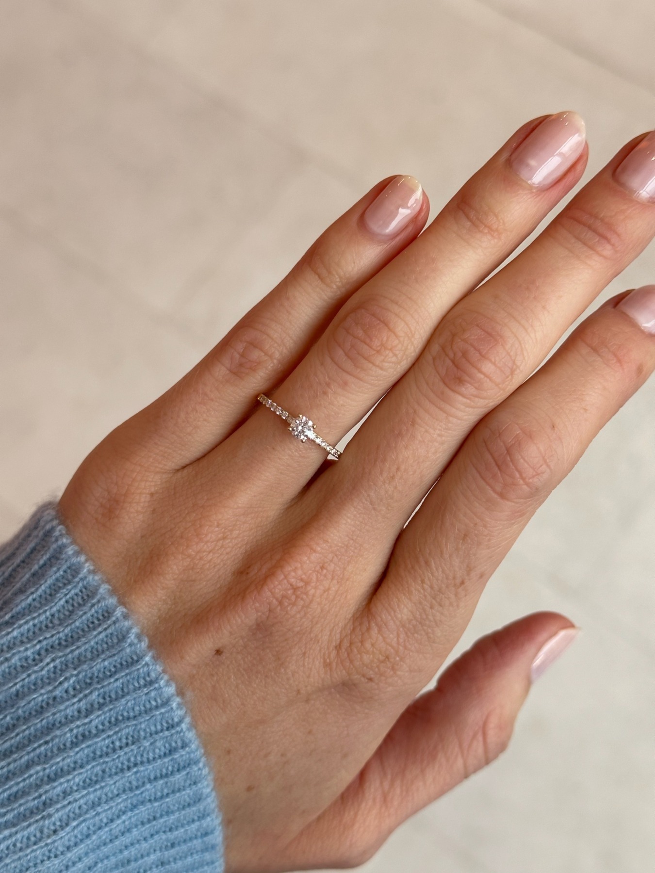Nina Kastens Pavé Solitaire Ring Limitierter Zeitrabatt