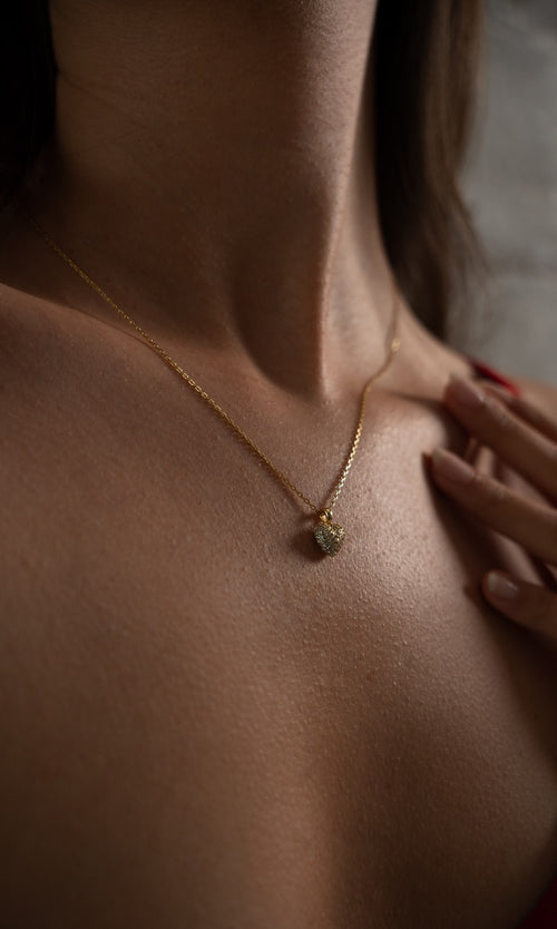 Paul Valentine Pure Heart Necklace Meist gekauft