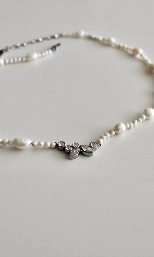 Paul Valentine Adorn Necklace Kostenloser Versand international