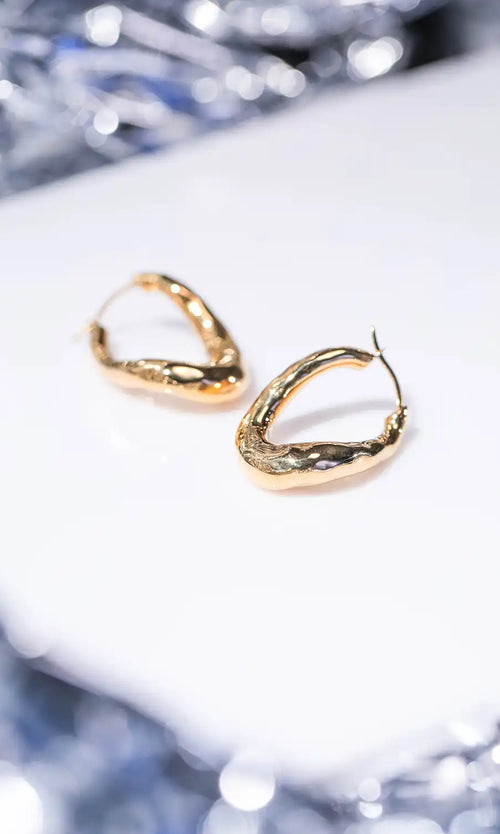 Paul Valentine Molten Twisted Hoops Kostenloser Versand