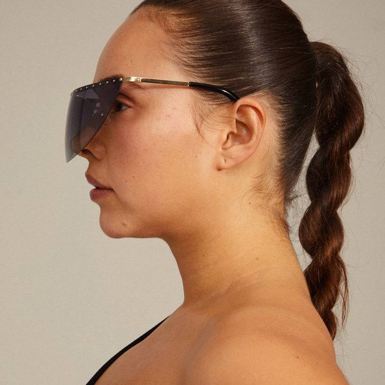 Pilgrim ALIAN Sonnenbrille Schwarz/Gold Versandkostenfrei
