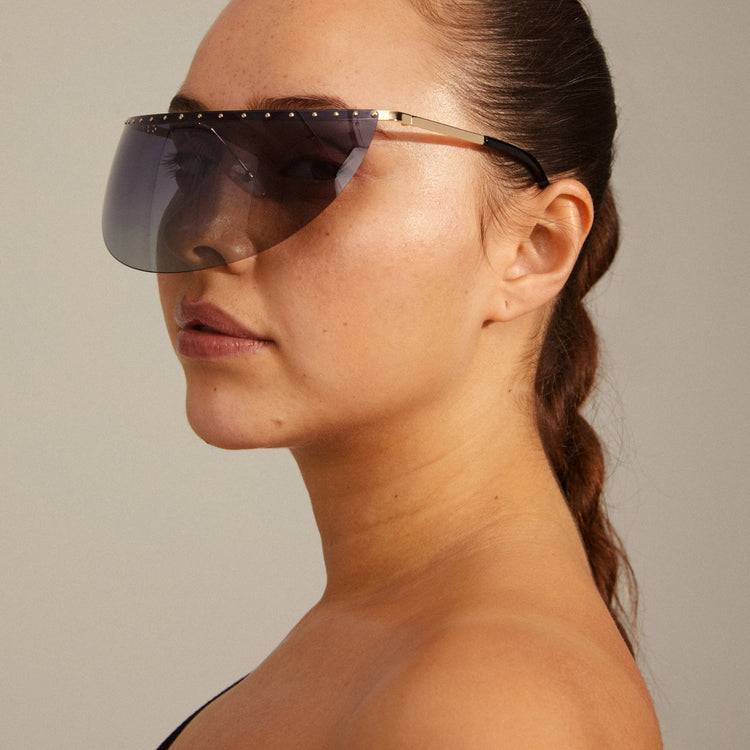 Pilgrim ALIAN Sonnenbrille Schwarz/Gold Versandkostenfrei
