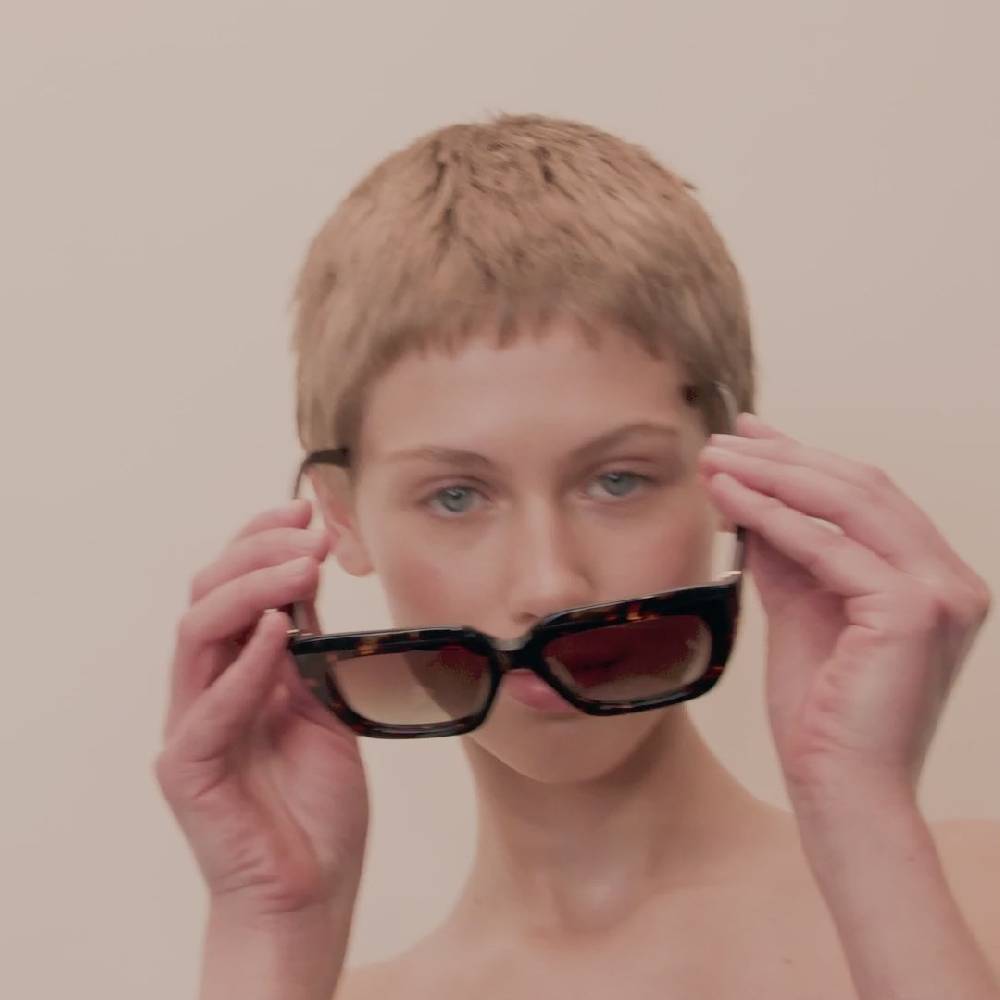 Pilgrim ENIEL Recycelte Sonnenbrille Schildpatt-Braun/Gold Bis zu 55% Rabatt