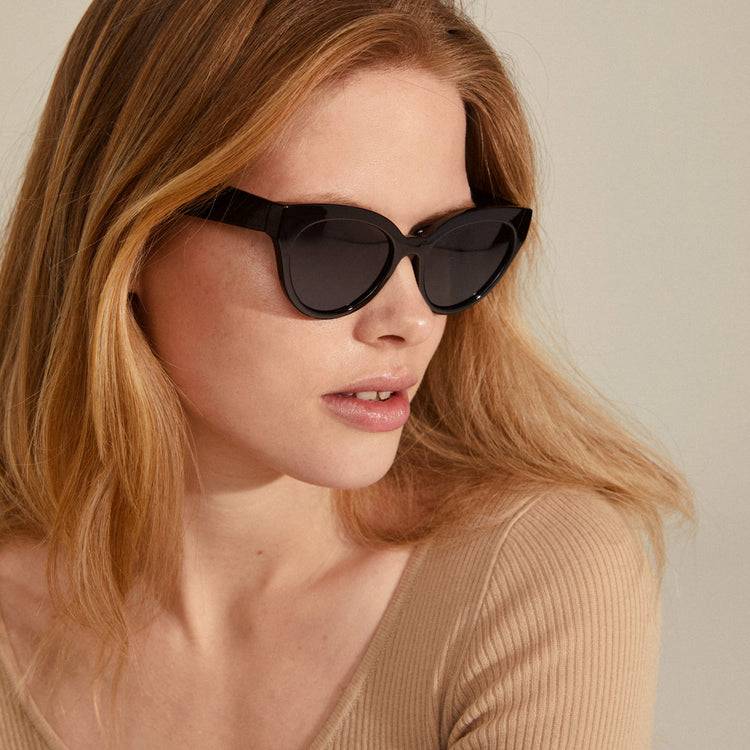 Pilgrim RAISA Recycelte Sonnenbrille Schwarz Bestseller