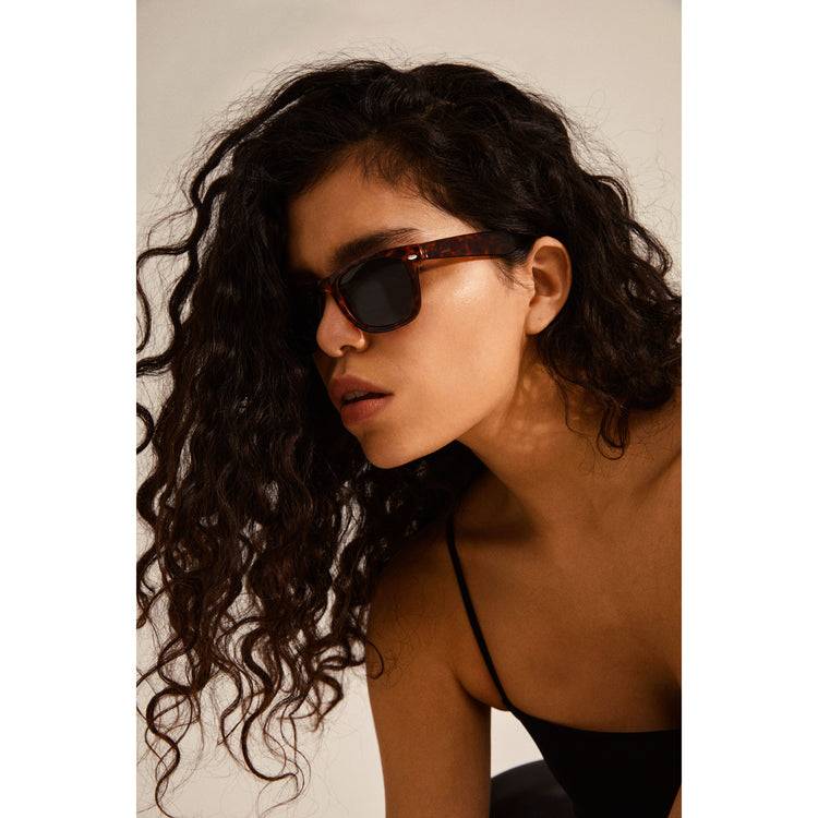 Pilgrim REESE Sonnenbrille im Retro-Stil, Schildpatt braun Weihnachtsangebot