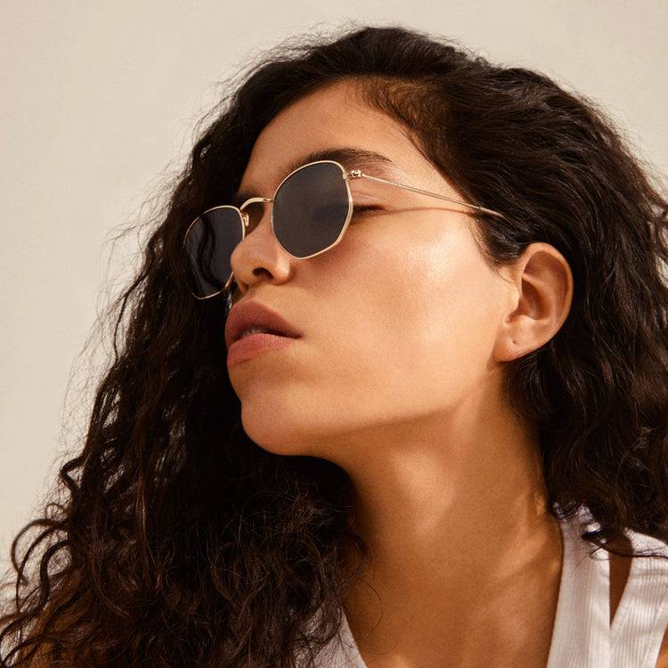 Pilgrim RYLAN Sonnenbrille Grau/Gold Lagerräumung