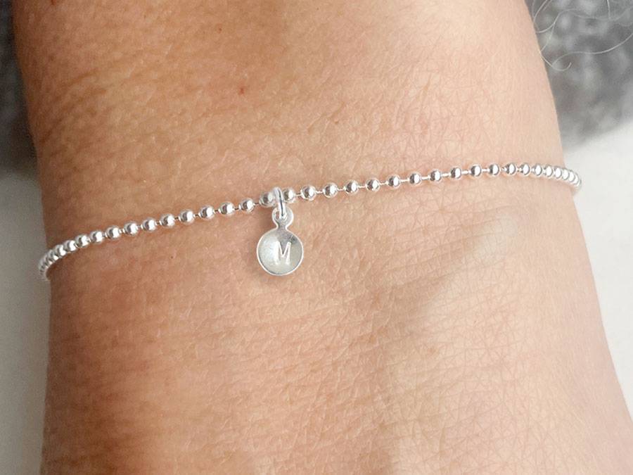 Renna Deluxe Armband mit STERN und Buchstaben-Anhänger Silber Riesige Rabatte