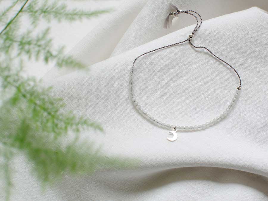 Renna Deluxe MOND Armband mit Mondstein Black Friday Preise