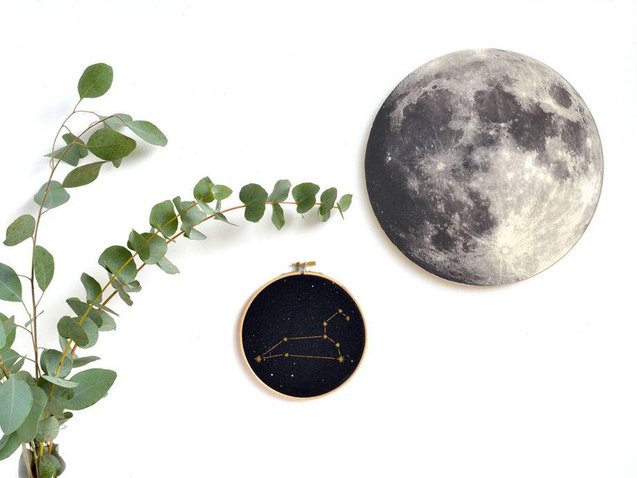 Renna Deluxe MOND Bild auf Holz Im Verkauf