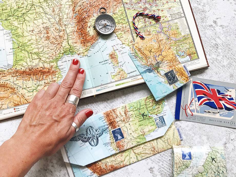 Renna Deluxe Atlas Reiseetui aus Landkarten Kauf eins, bekomm eins gratis