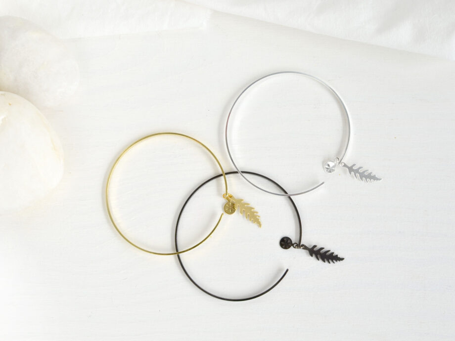 Renna Deluxe BLACK Edition Armreif mit Farn Osterangebot