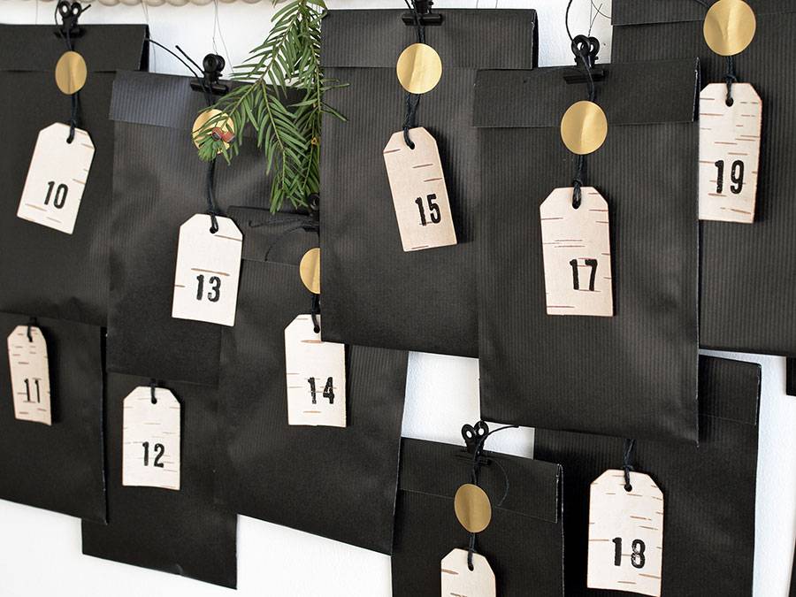 Renna Deluxe Adventskalender Zahlen Anhänger aus Birkenrinde Top Angebot