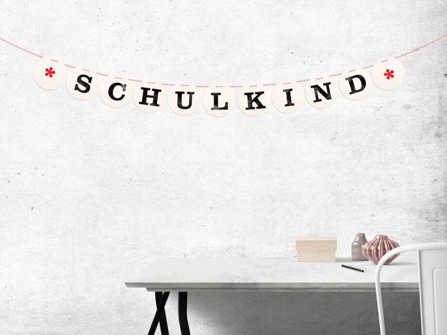 Renna Deluxe SCHULKIND Girlande für die Einschulung Party-Deko Blitzangebot
