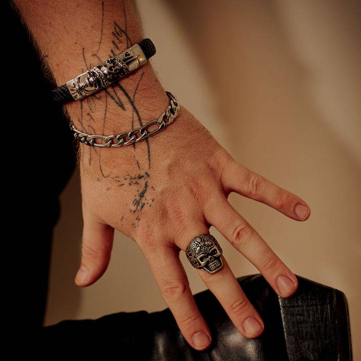 Save Brave Armband Jack mit Totenkopf aus geflochtenem Leder & Edelstahl Saisonschlussverkauf