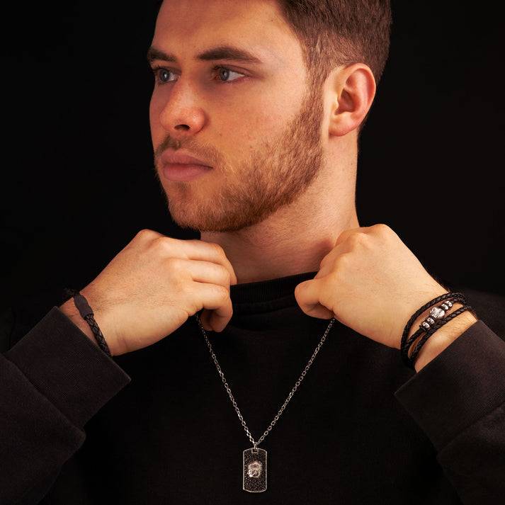 Save Brave Lederarmband Aaron mit Carbonperlen Heißer Verkauf