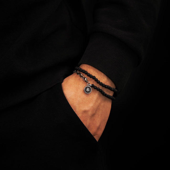 Save Brave Doppeltes Armband aus dunkelgrauen Jasperperlen & Fleur de Lys Anhänger Große Rabatte