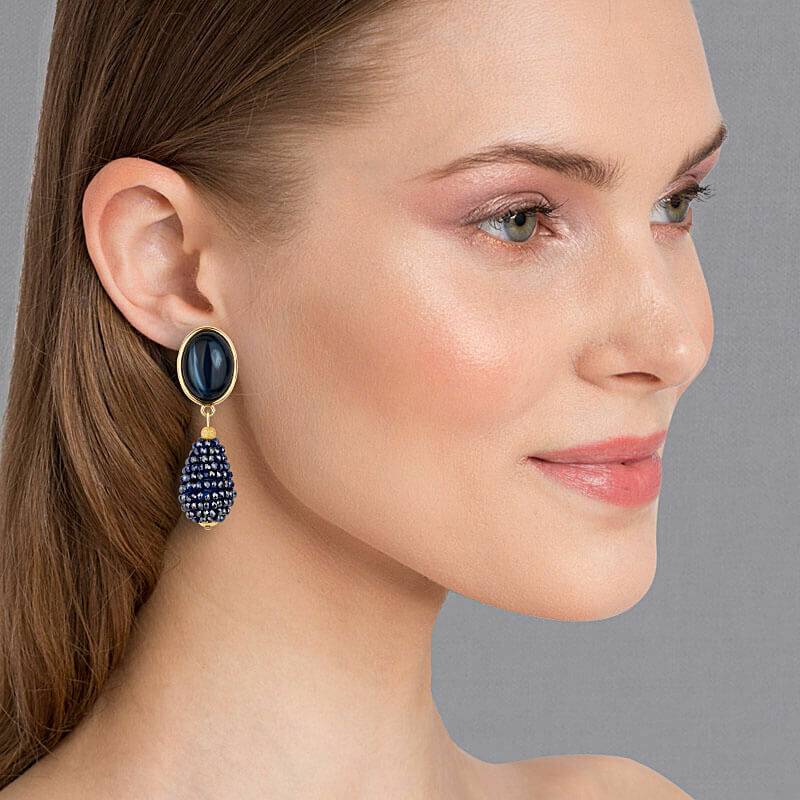 SchwesterSchwester Dunkelblau schimmernde Ohrstecker mit glitzerndem Tropfen von AmuseToi Hotsell