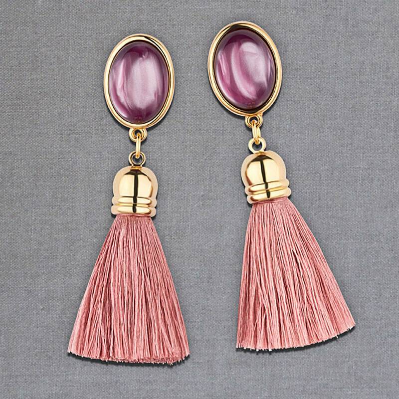 SchwesterSchwester Quasten Ohrringe als Ohrstecker in Amethyst mit Quaste in Puderrosa von AmuseToi Preisnachlass