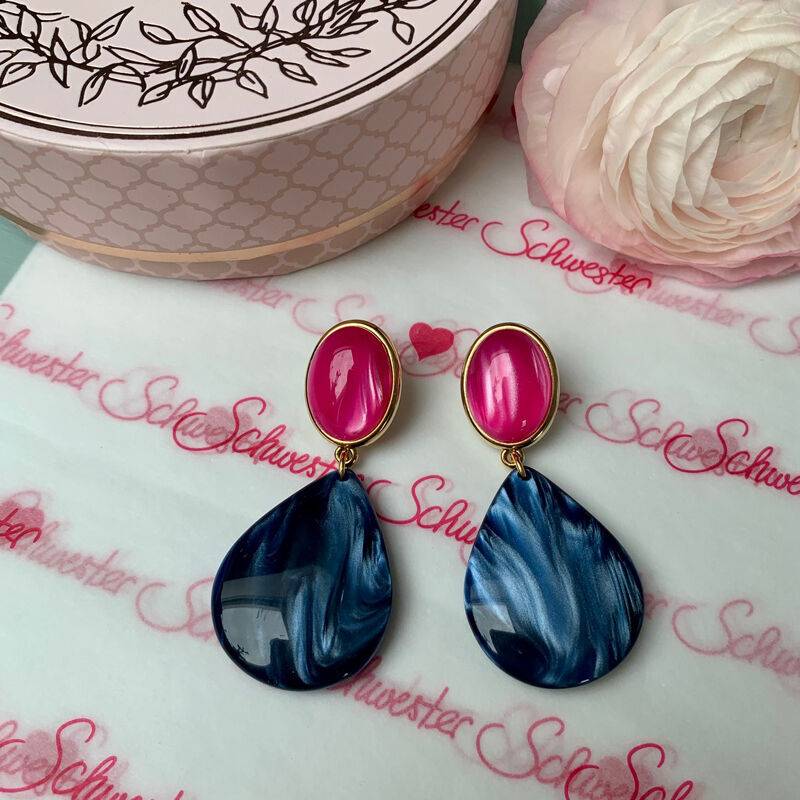 SchwesterSchwester Pinke Ohrstecker mit dunkelblauen Tropfen von AmuseToi Neuheiten
